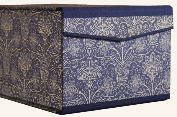 Blaue Box für Fotos
